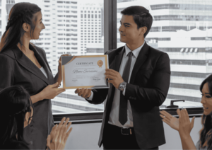 Mengapa Perlu Sertifikasi ISO 9001? Simak Manfaatnya Berikut!